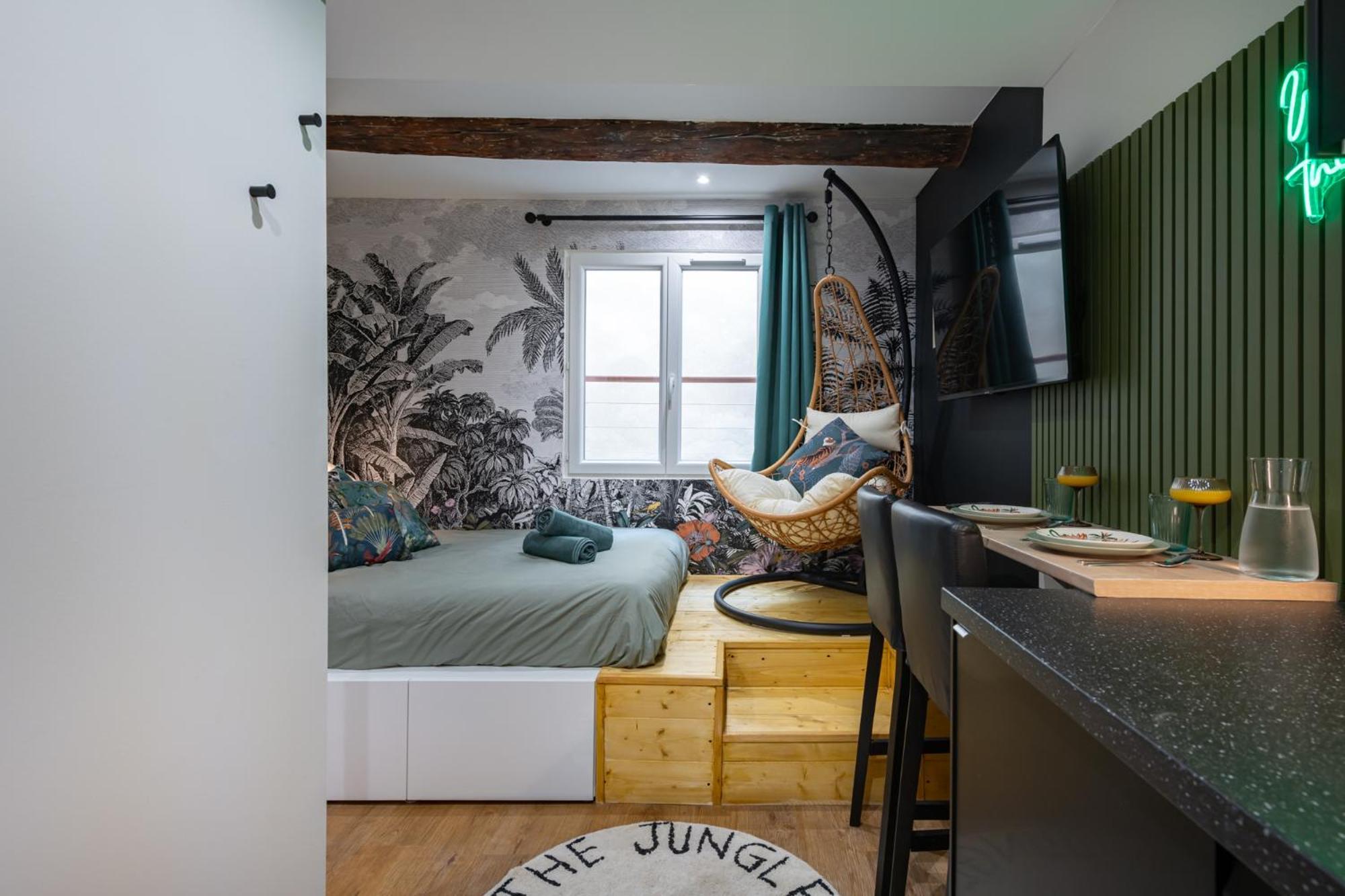 Jungle Republic Apartment Марсилия Екстериор снимка