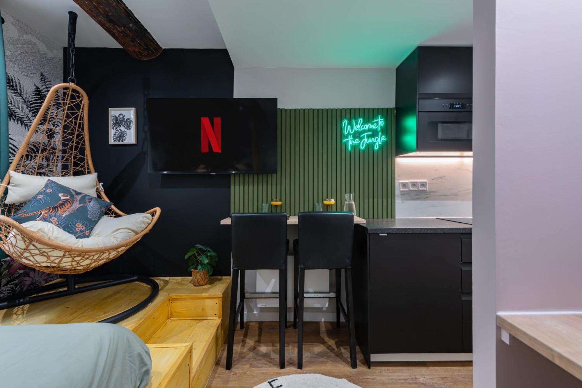 Jungle Republic Apartment Марсилия Екстериор снимка